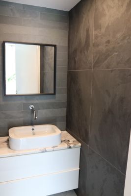 Badkamer   WC  2  8 600 400 80